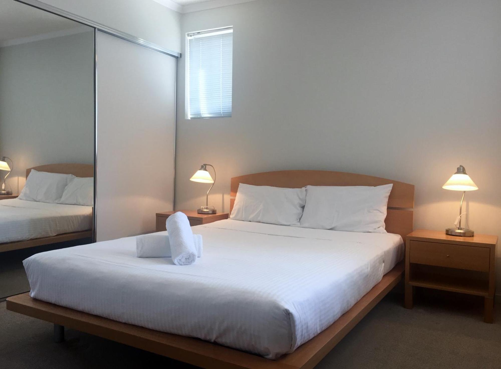 Frisco Apartments Brisbane Kamer foto