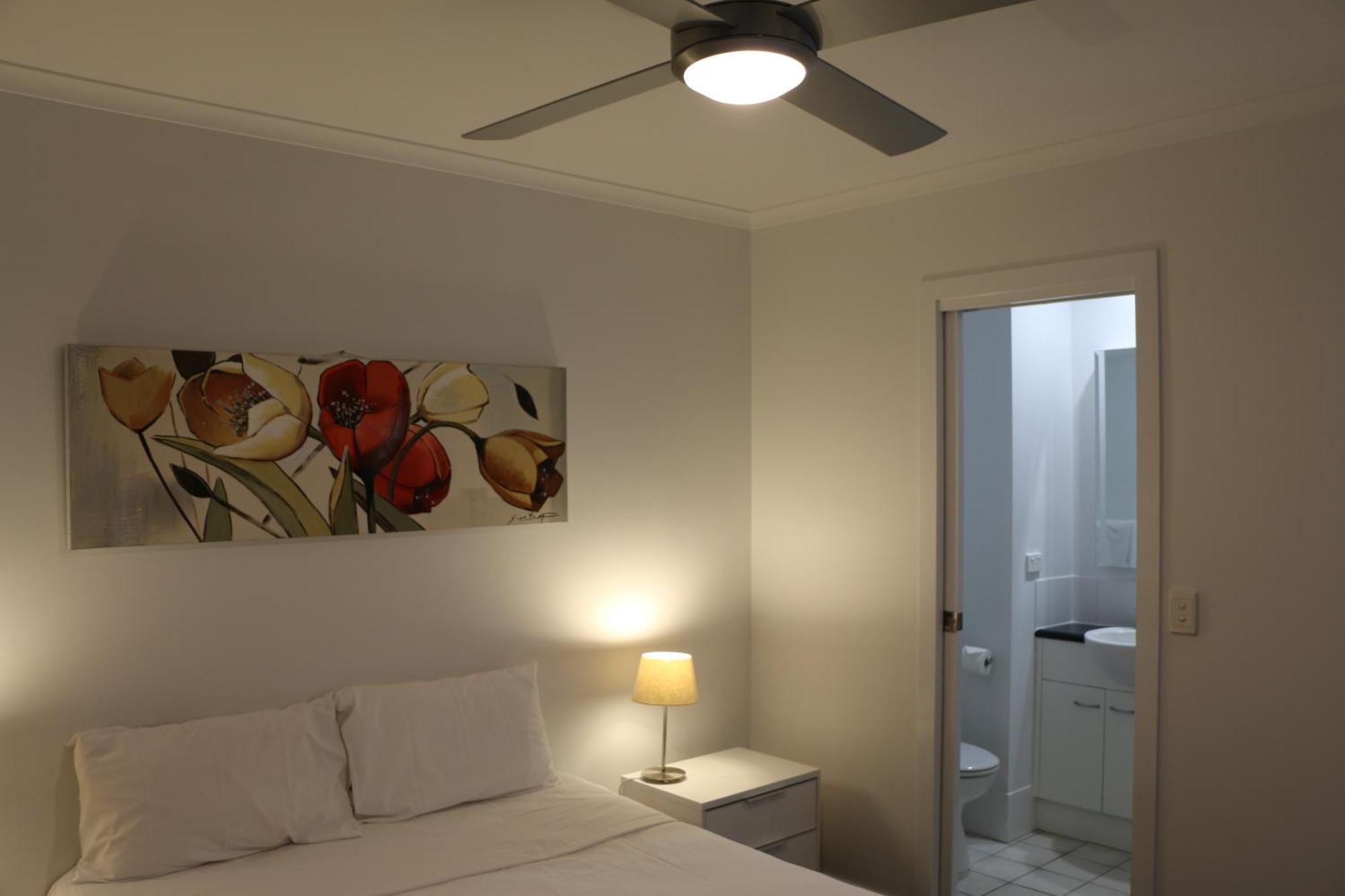 Frisco Apartments Brisbane Kamer foto